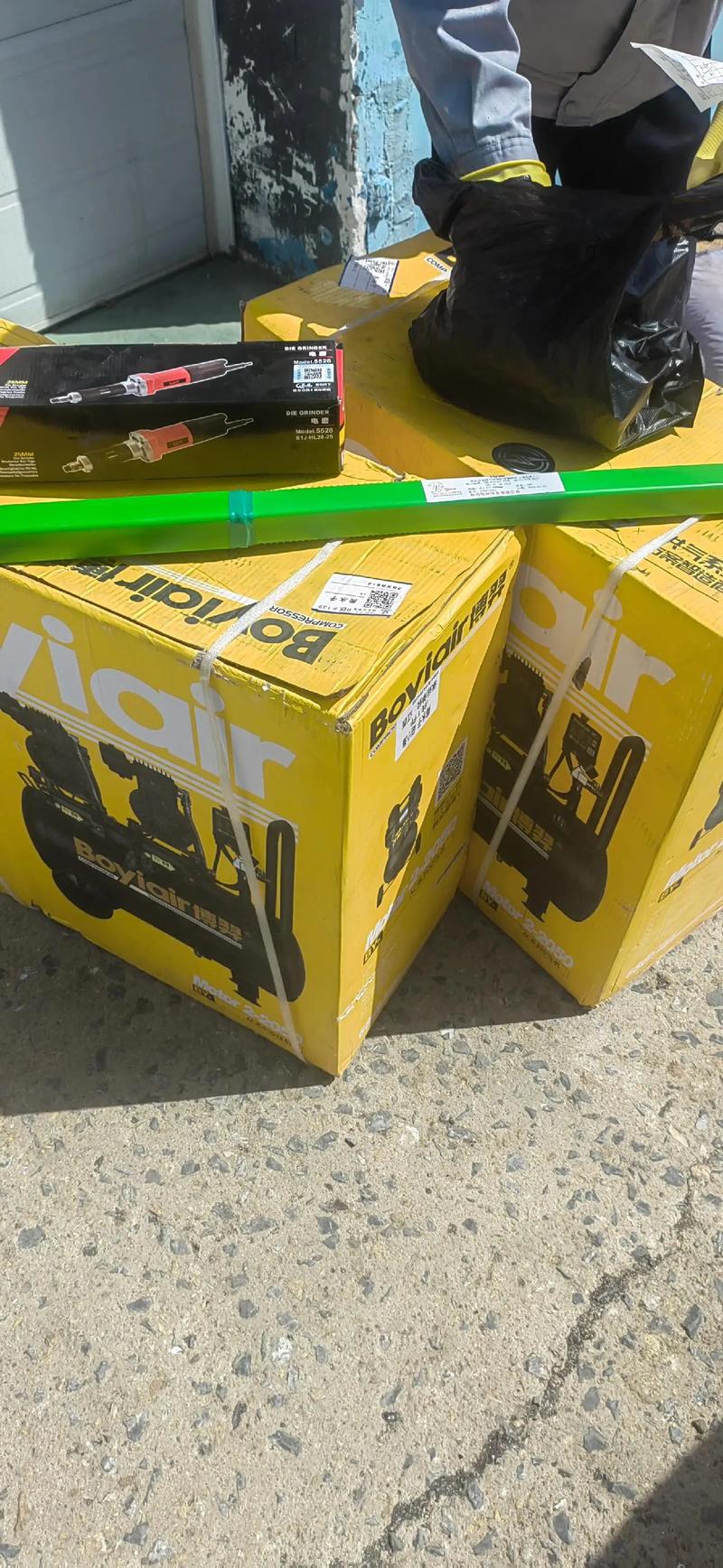 五金機電實體店的專業(yè)焊機出貨實錄 感恩客戶信任，共筑品質(zhì)未來
